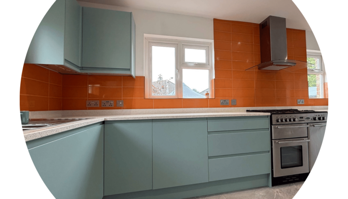 Professional spray painting kitchen cabinets, kitchen spray expert