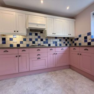 Professional Decorator, Kithcen respray, two tone after - 6